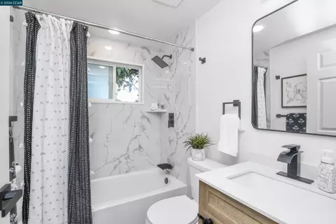 Bath - 5169 Concord Blvd, Concord, CA 94521 photo 3 of 3