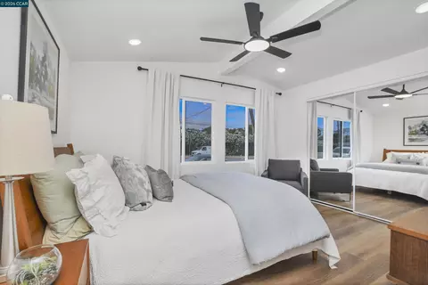 Bedroom - 5169 Concord Blvd, Concord, CA 94521 photo 5 of 6