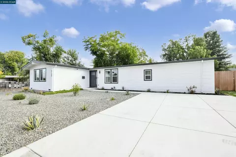 Exterior - 5169 Concord Blvd, Concord, CA 94521 photo 4 of 8