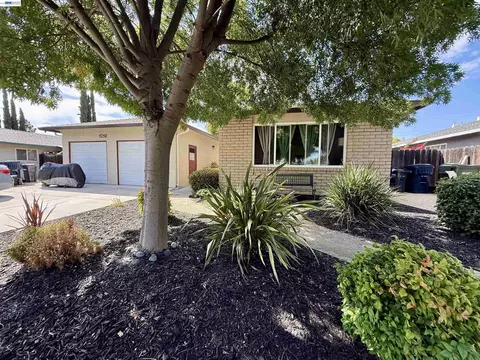 5252 5250 Norma Way, Livermore, CA 94550