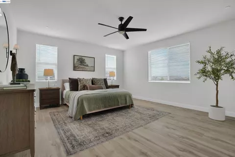 Bedroom - 2775 Pink Muhly Dr, Manteca, CA 95337 photo 4 of 5