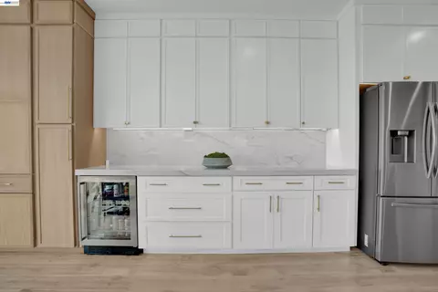 Kitchen - 2775 Pink Muhly Dr, Manteca, CA 95337 photo 1 of 5