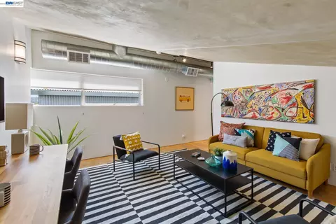 Living - 755 Folger Ave, Berkeley, CA 94710 photo 3 of 3