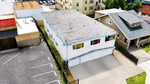 2426 57th Ave, Oakland, CA 94605