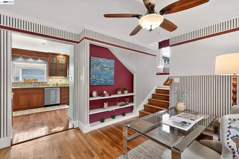 Entry Way - 1639 Broadway, Alameda, CA 94501 photo 2 of 4