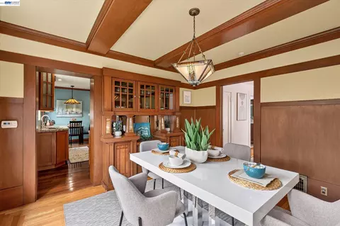 Dining - 1639 Broadway, Alameda, CA 94501 photo 1 of 4