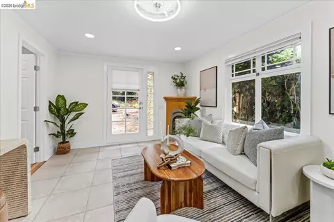 Other - 2725 Prince St #10, Berkeley, CA 94705 photo 4 of 6