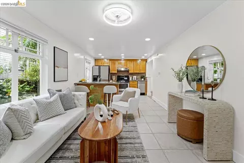 Other - 2725 Prince St #10, Berkeley, CA 94705 photo 2 of 6