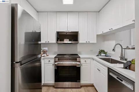1315 Alma Ave #211, Walnut Creek, CA 94596
