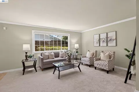 Living - 2360 Hampton Rd, Livermore, CA 94550 photo 3 of 4