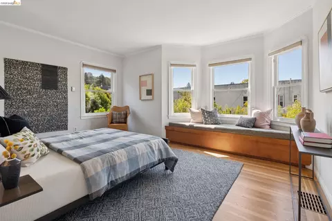 2558 Hilgard Ave, Berkeley, CA 94709 photo 42