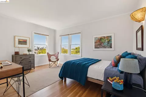 2558 Hilgard Ave, Berkeley, CA 94709 photo 43