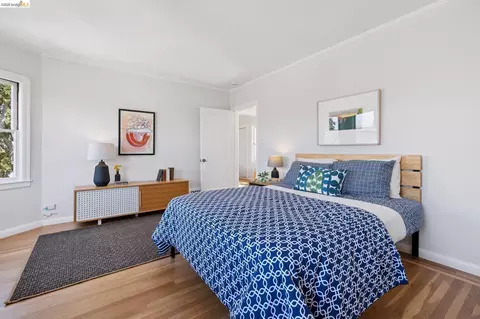 2558 Hilgard Ave, Berkeley, CA 94709 photo 22