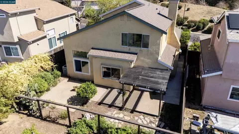 View/Area - 116 Bayhurst Dr, Vallejo, CA 94591 photo 2 of 8