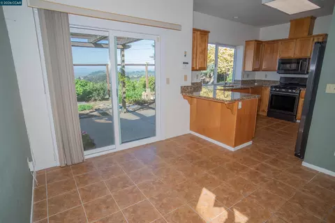 Other - 116 Bayhurst Dr, Vallejo, CA 94591 photo 5 of 10