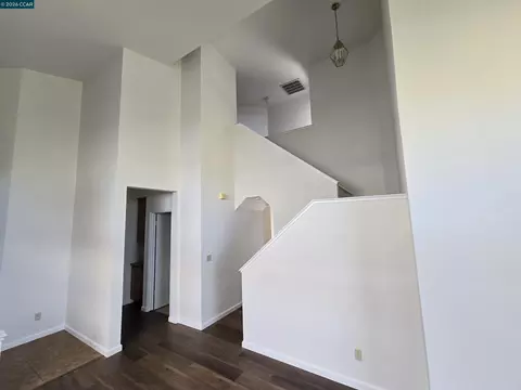 Entry Way - 116 Bayhurst Dr, Vallejo, CA 94591 photo 1 of 1
