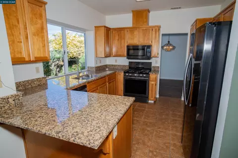 Kitchen - 116 Bayhurst Dr, Vallejo, CA 94591 photo 1 of 4