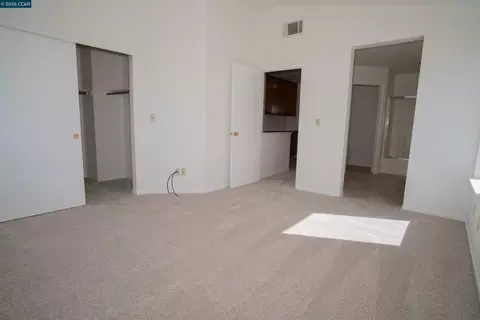 Bedroom - 116 Bayhurst Dr, Vallejo, CA 94591 photo 8 of 9