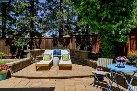 Exterior - 219 Viewpoint Dr, Danville, CA 94506 photo 6 of 13