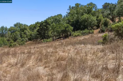 1180 Bear Creek Rd, Martinez, CA 94553 photo 27