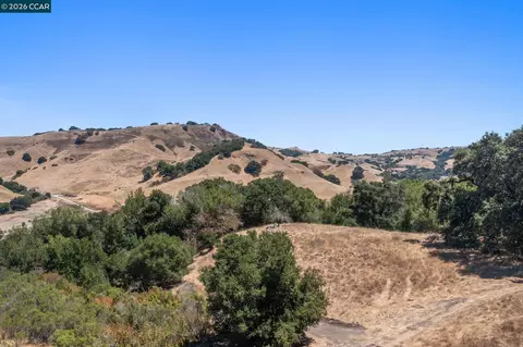 1180 Bear Creek Rd, Martinez, CA 94553 photo 6