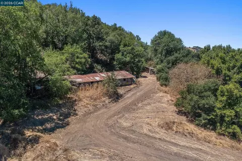 1180 Bear Creek Rd, Martinez, CA 94553 photo 21