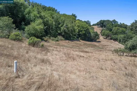 1180 Bear Creek Rd, Martinez, CA 94553 photo 15