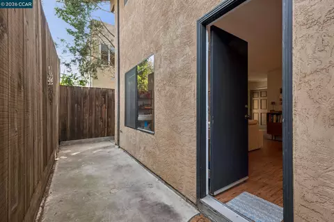 Exterior - 1242 Hopkins St, Berkeley, CA 94702 photo 13 of 15