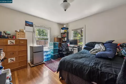 Bedroom - 1242 Hopkins St, Berkeley, CA 94702 photo 1 of 10