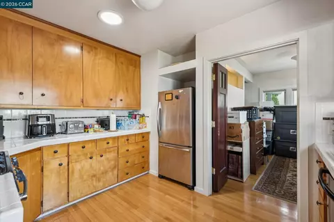 Kitchen - 1242 Hopkins St, Berkeley, CA 94702 photo 2 of 12