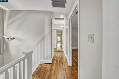 Entry Way - 133 Pinole St, Hercules, CA 94547 photo 3 of 4