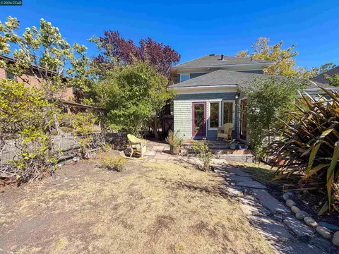 Exterior - 133 Pinole St, Hercules, CA 94547 photo 12 of 16