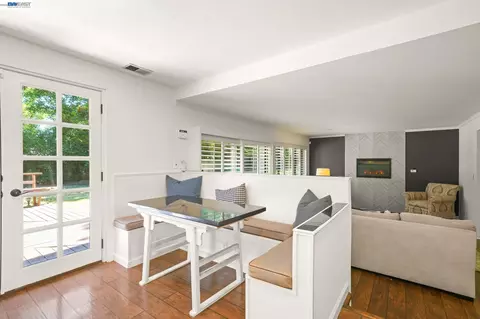 Dining - 5709 Corte Libre, Pleasanton, CA 94566 photo 2 of 2