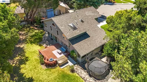 View/Area - 5709 Corte Libre, Pleasanton, CA 94566 photo 4 of 4