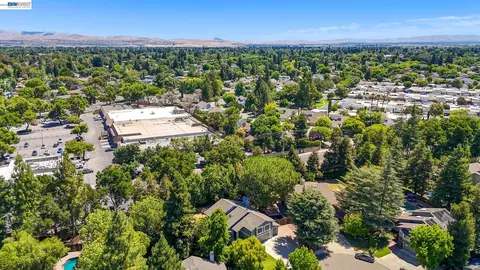 View/Area - 5709 Corte Libre, Pleasanton, CA 94566 photo 1 of 4