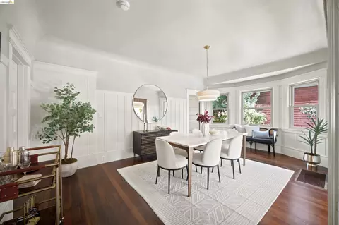 Dining - 2117 Grant St, Berkeley, CA 94703 photo 4 of 4