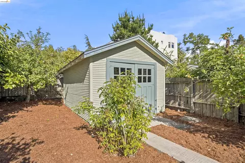 Exterior - 2117 Grant St, Berkeley, CA 94703 photo 6 of 13