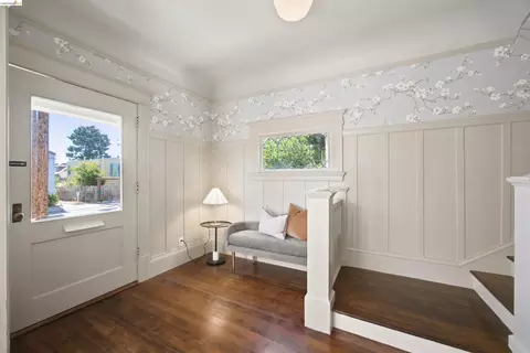 Entry Way - 2117 Grant St, Berkeley, CA 94703 photo 1 of 3