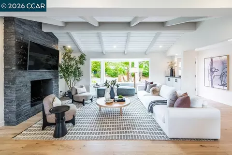 Living - 1009 Regio Ct, Lafayette, CA 94549 photo 5 of 8