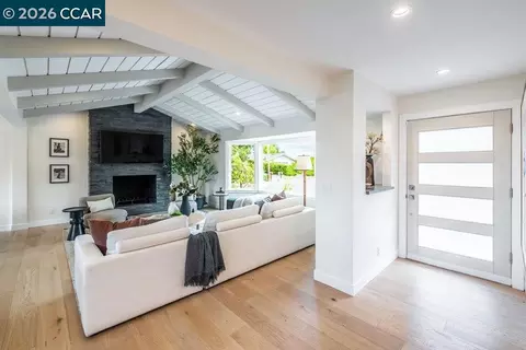 Living - 1009 Regio Ct, Lafayette, CA 94549 photo 1 of 8