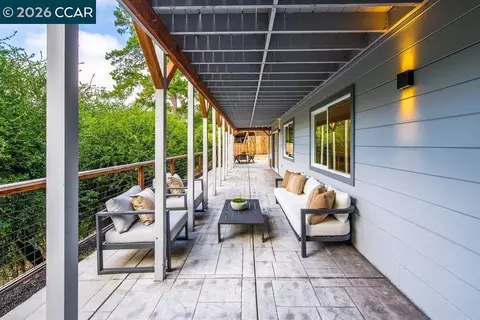 Exterior - 1009 Regio Ct, Lafayette, CA 94549 photo 12 of 28