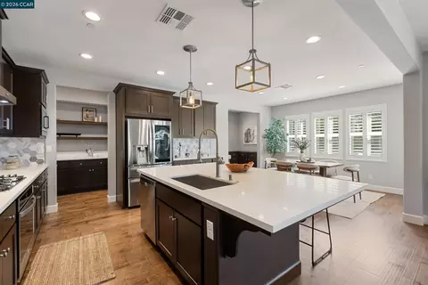 Kitchen - 19221 Eagle View Dr, Morgan Hill, CA 95037 photo 3 of 5