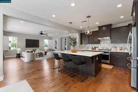 Kitchen - 19221 Eagle View Dr, Morgan Hill, CA 95037 photo 2 of 5
