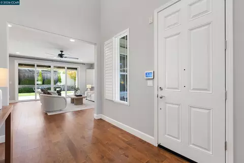 Entry Way - 19221 Eagle View Dr, Morgan Hill, CA 95037 photo 2 of 5