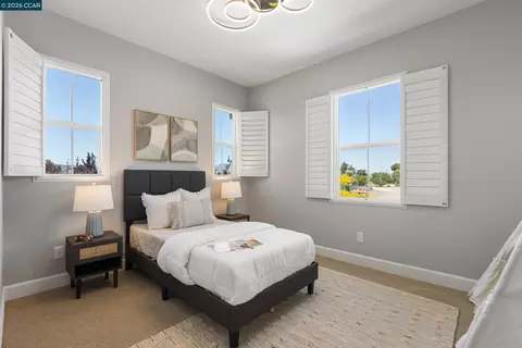 Bedroom - 19221 Eagle View Dr, Morgan Hill, CA 95037 photo 4 of 7