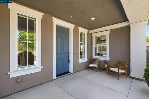 Exterior - 19221 Eagle View Dr, Morgan Hill, CA 95037 photo 4 of 8