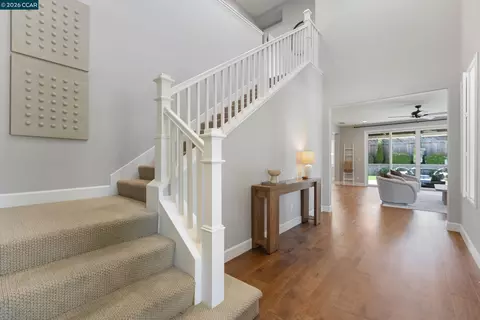 Entry Way - 19221 Eagle View Dr, Morgan Hill, CA 95037 photo 4 of 5
