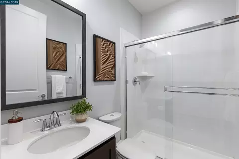 Bath - 19221 Eagle View Dr, Morgan Hill, CA 95037 photo 5 of 5
