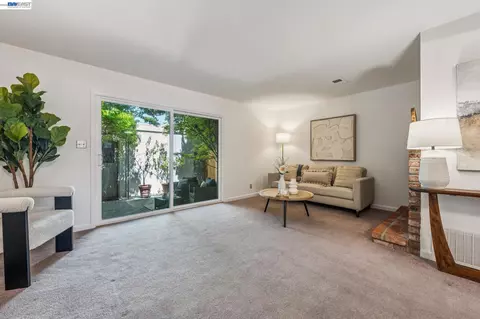 Living - 1814 Wildbrook Ct #C, Concord, CA 94521 photo 5 of 5