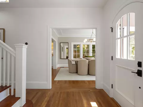 Entry Way - 1001 Cragmont Ave, Berkeley, CA 94708 photo 2 of 5